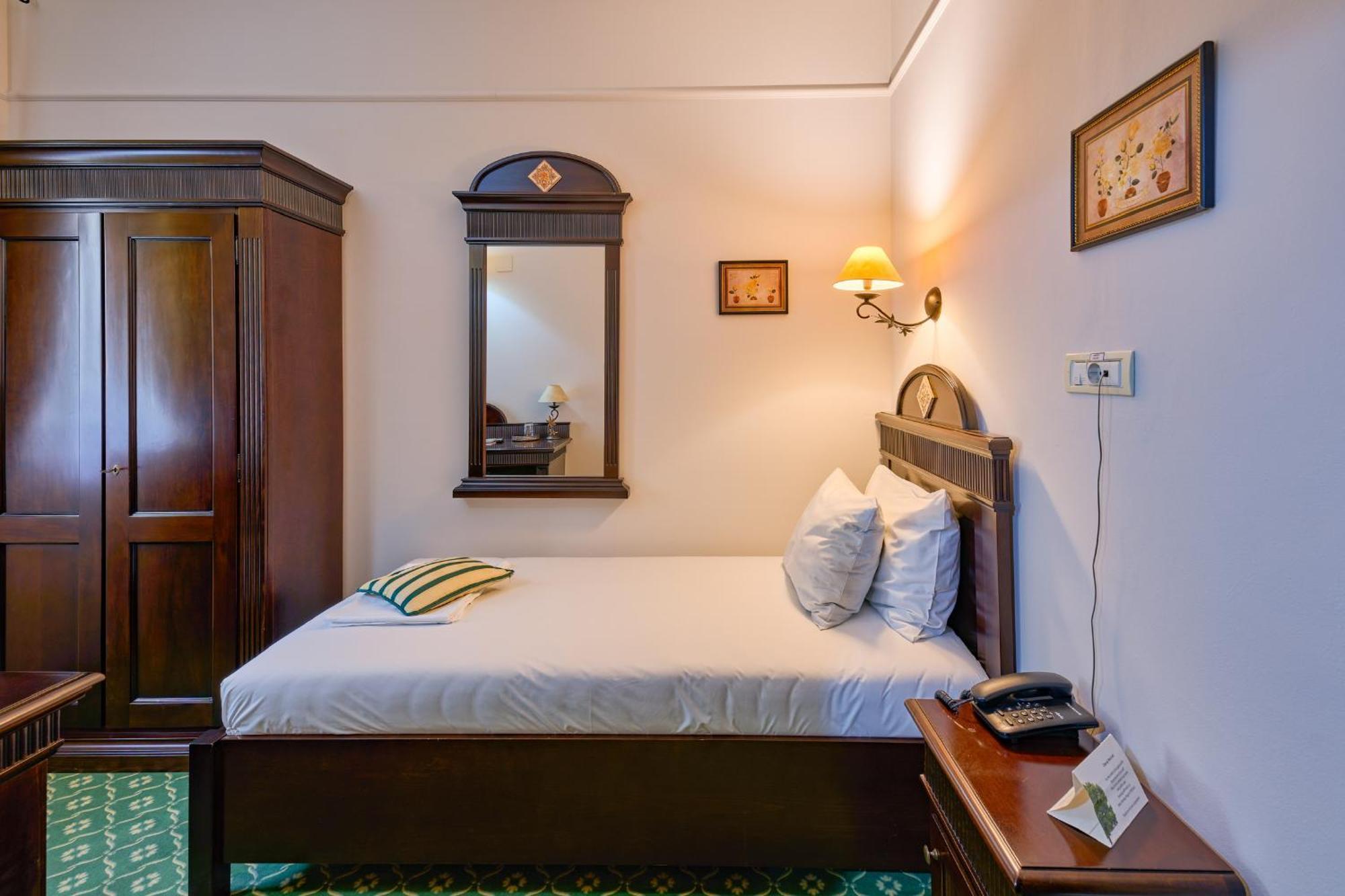 Hotel Classico Timisoara Luaran gambar