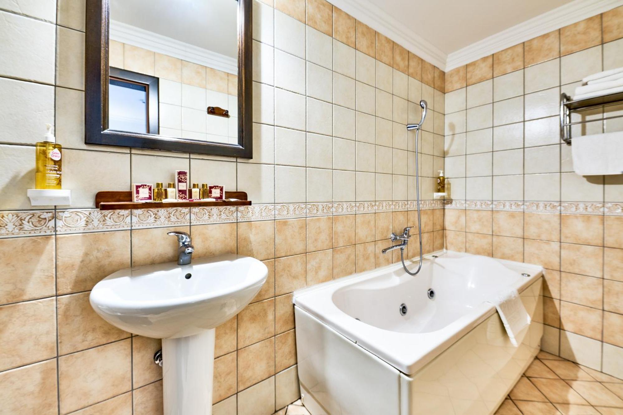 Hotel Classico Timisoara Luaran gambar
