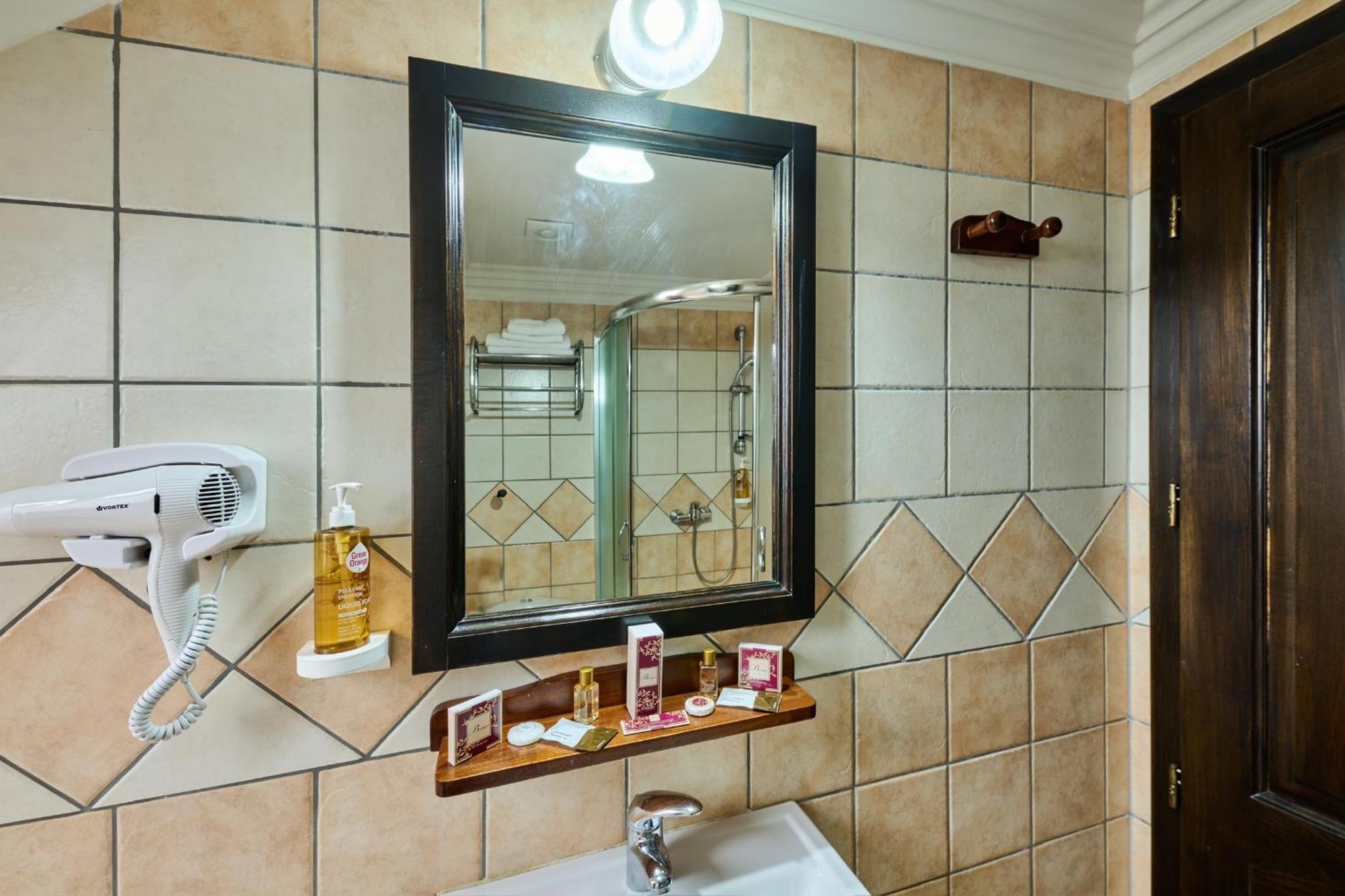Hotel Classico Timisoara Luaran gambar